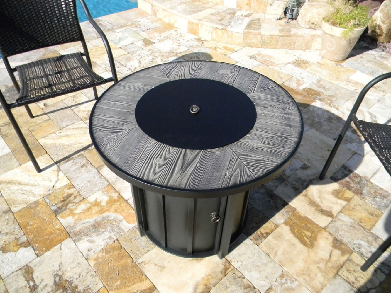 Hiland Wood Look Tile Top Fire Pit-AFP-FWT- Lifestyle Lid Close