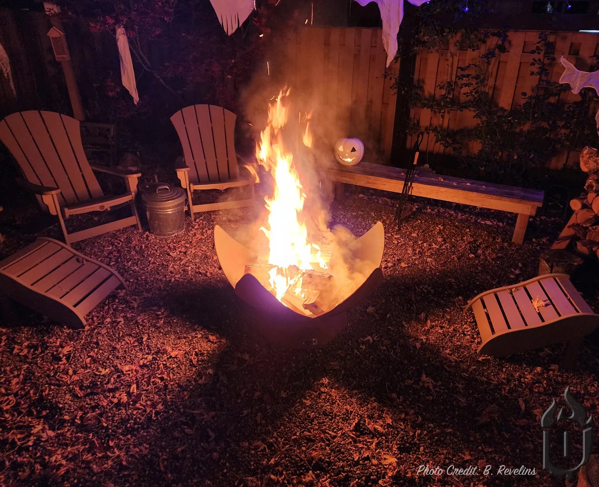 Ohio Flame Fire Flower Artisan Fire Bowl- Lifestyle Backyard